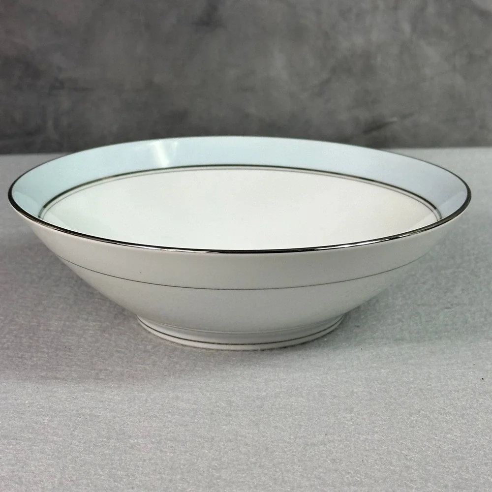 Noritake Bluebell # 5558 8" Round Vegetable Serving Bowl - Picture 2 of 6